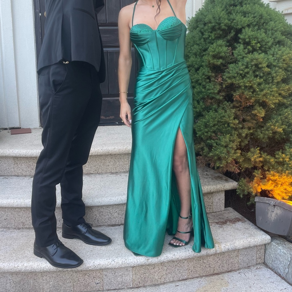 Size 0, emerald green, corset prom dress